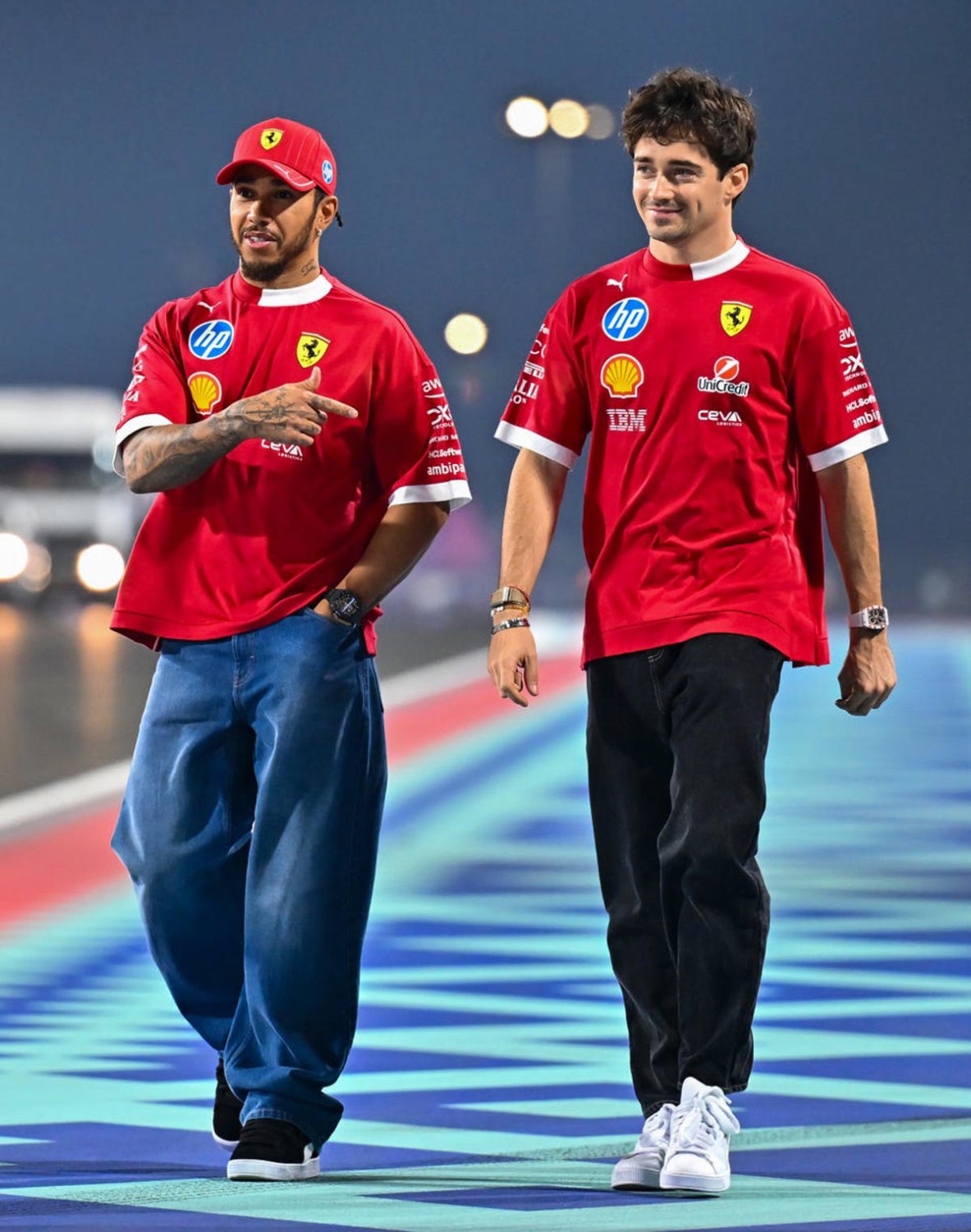 Lewis Hamilton cree que habrá lucha con Charles Leclerc en Ferrari F1: “Quiero ser yo quién gana”