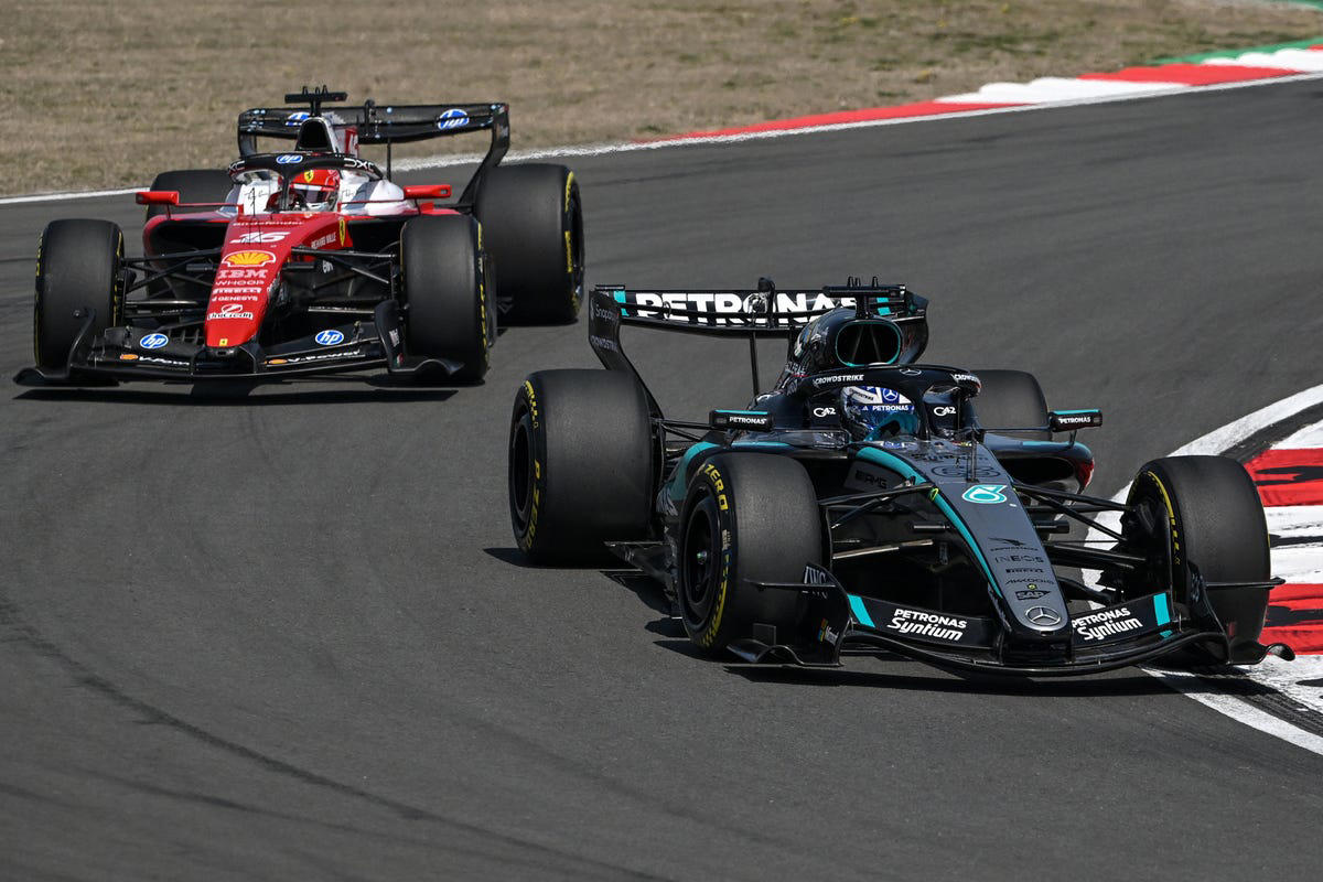 Charles Leclerc y su mensaje a la FIA sobre el motor Ferrari F1 en el GP de China: "No puedo ir al límite"