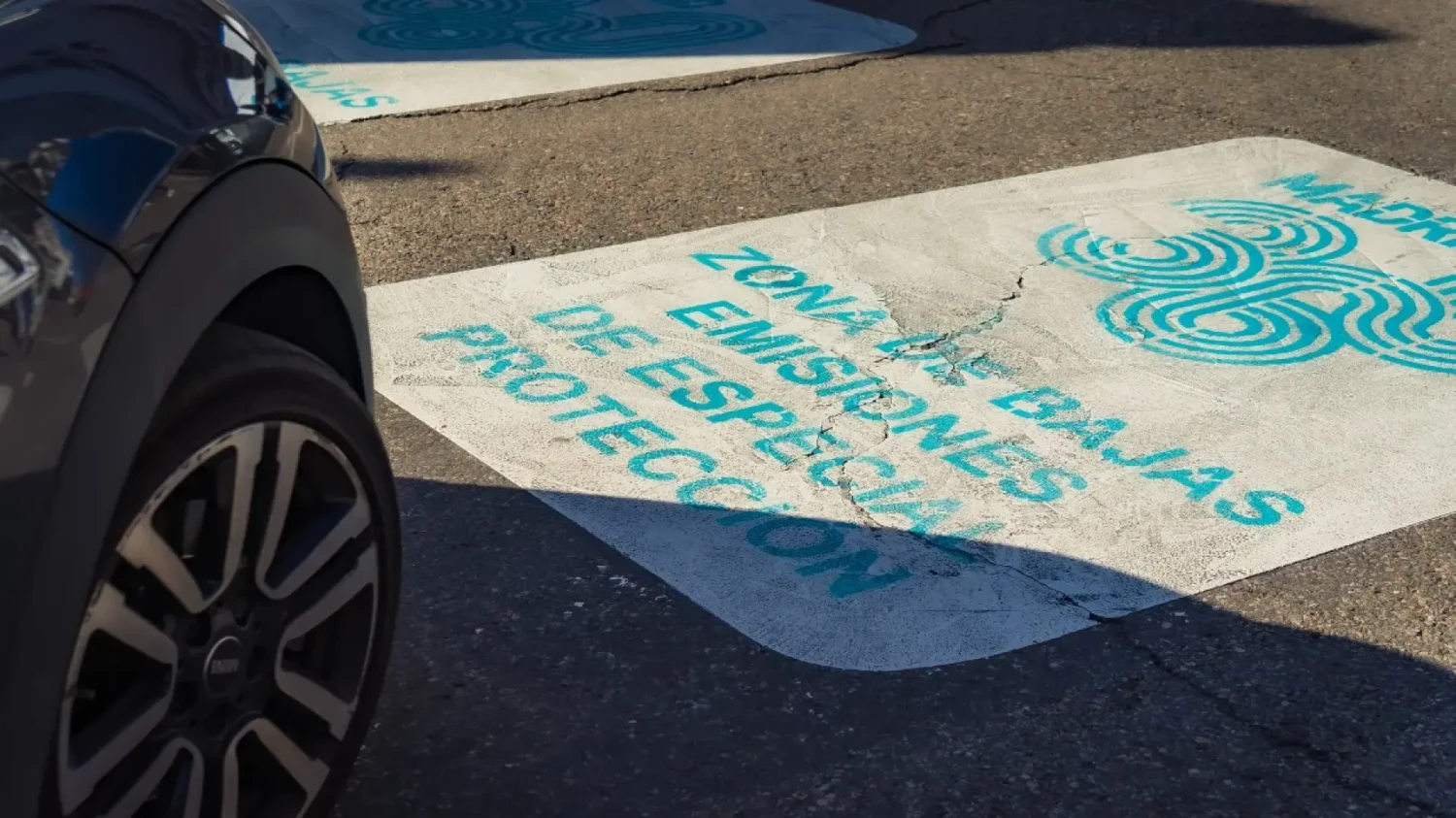 Ya es oficial: Madrid permite circular a los coches más contaminantes sin etiqueta