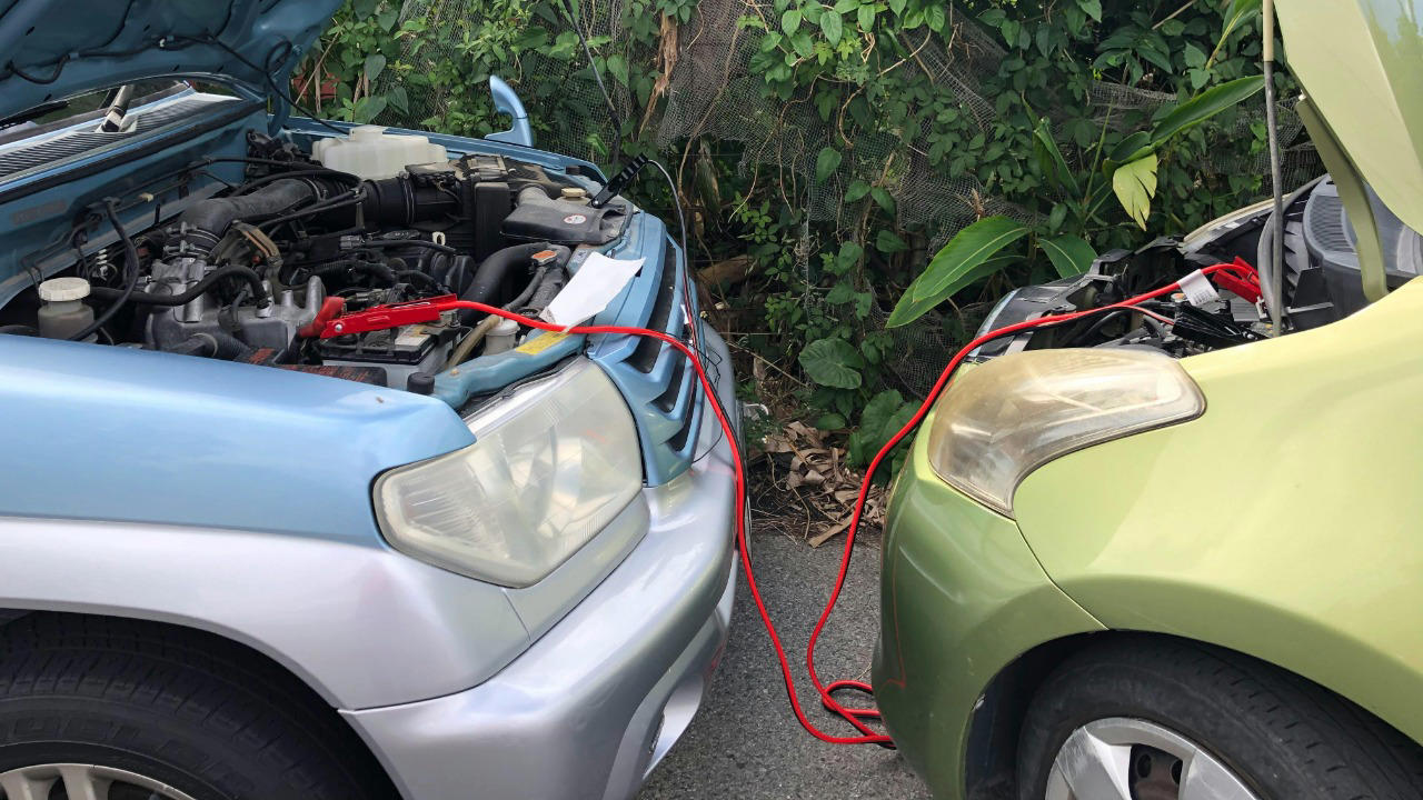 The jump-start mistake mechanics say can destroy modern batteries
