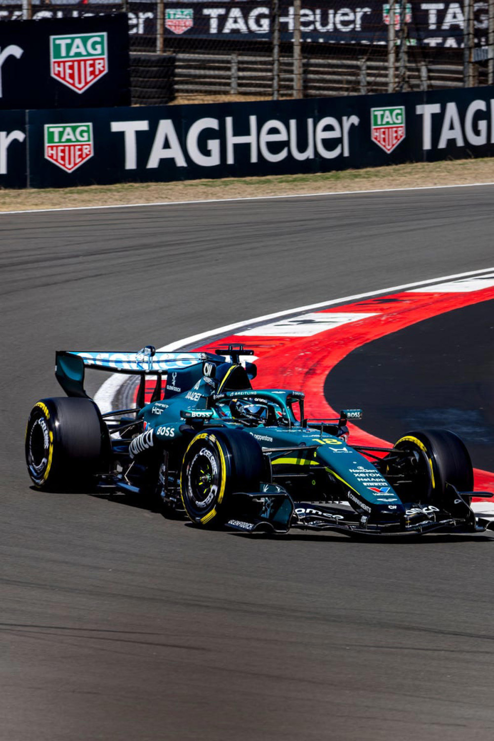 Aston Martin, Lance Stroll, piloto de Aston Martin, demoledor con el futuro del AMR26 para 2026: "Rezad conmigo"