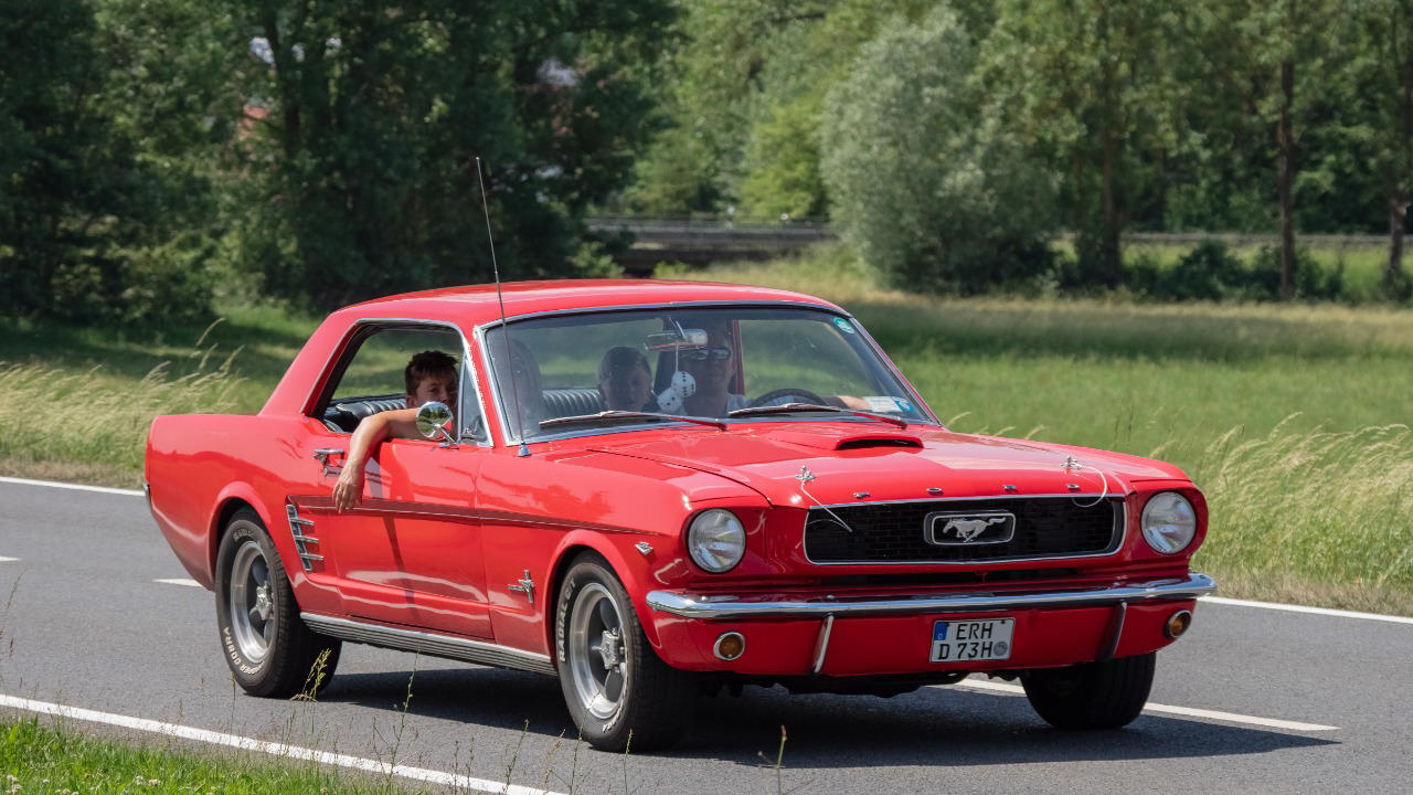 Ford, Ford Mustang, Chevy, Ford Mustang vs Chevy Camaro: which one truly shaped American performance?