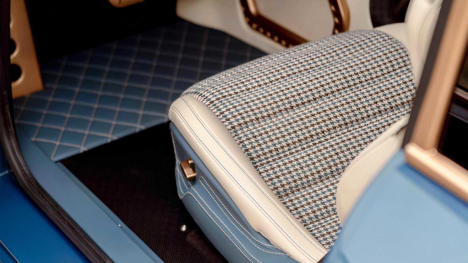 The latest Totem GT electric is a one-off periwinkle Alfa Romeo fantasy