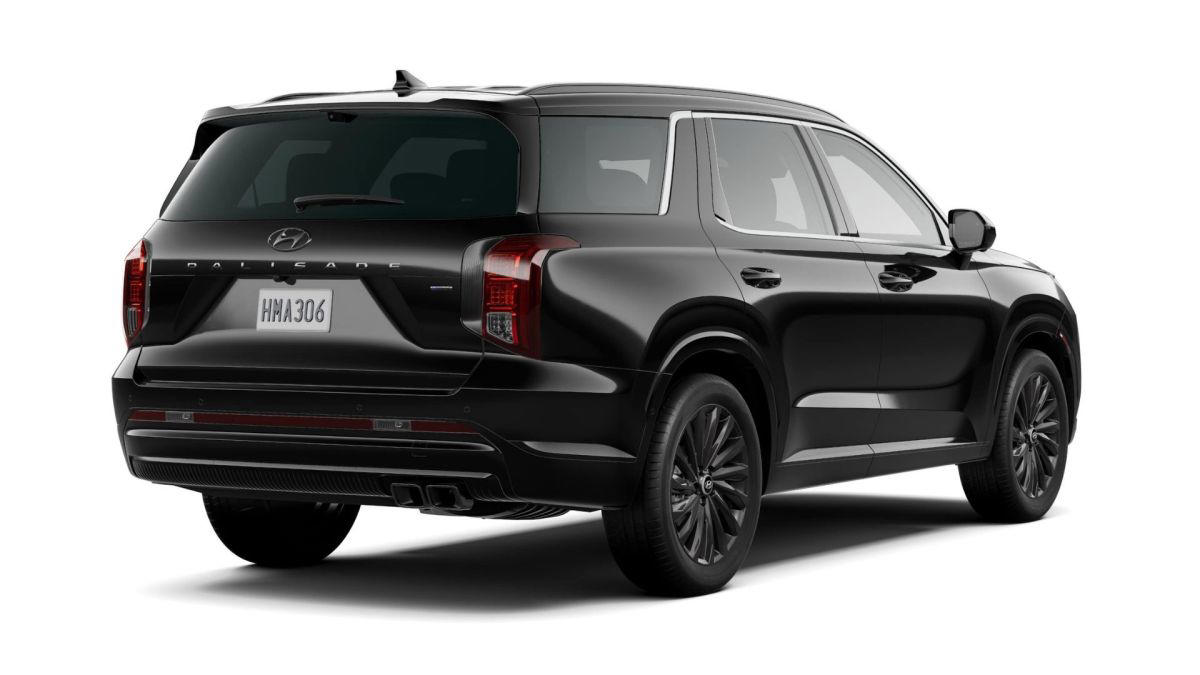 Hyundai is turning the Palisade into a luxury SUV—and dropping the V6