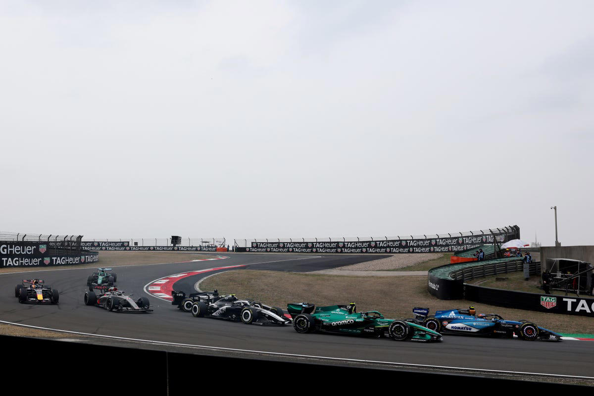 Fernando Alonso y las cinco posiciones de la vergüenza: normal que abandonara