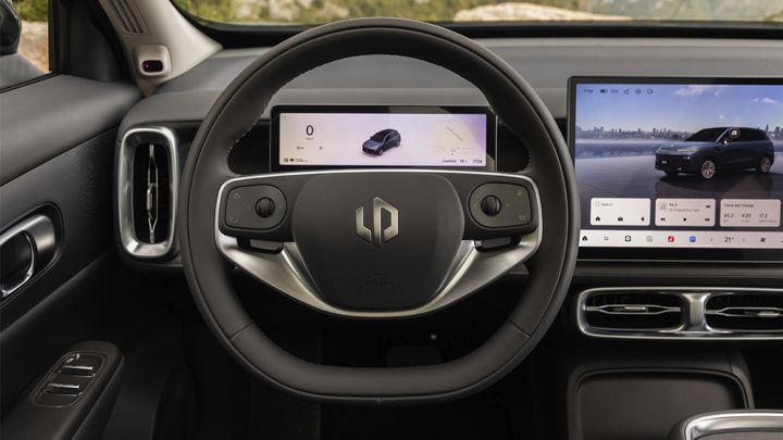 Así mejora tu Leapmotor B10 sin pasar por el taller: estas son las novedades de su última actualización OTA