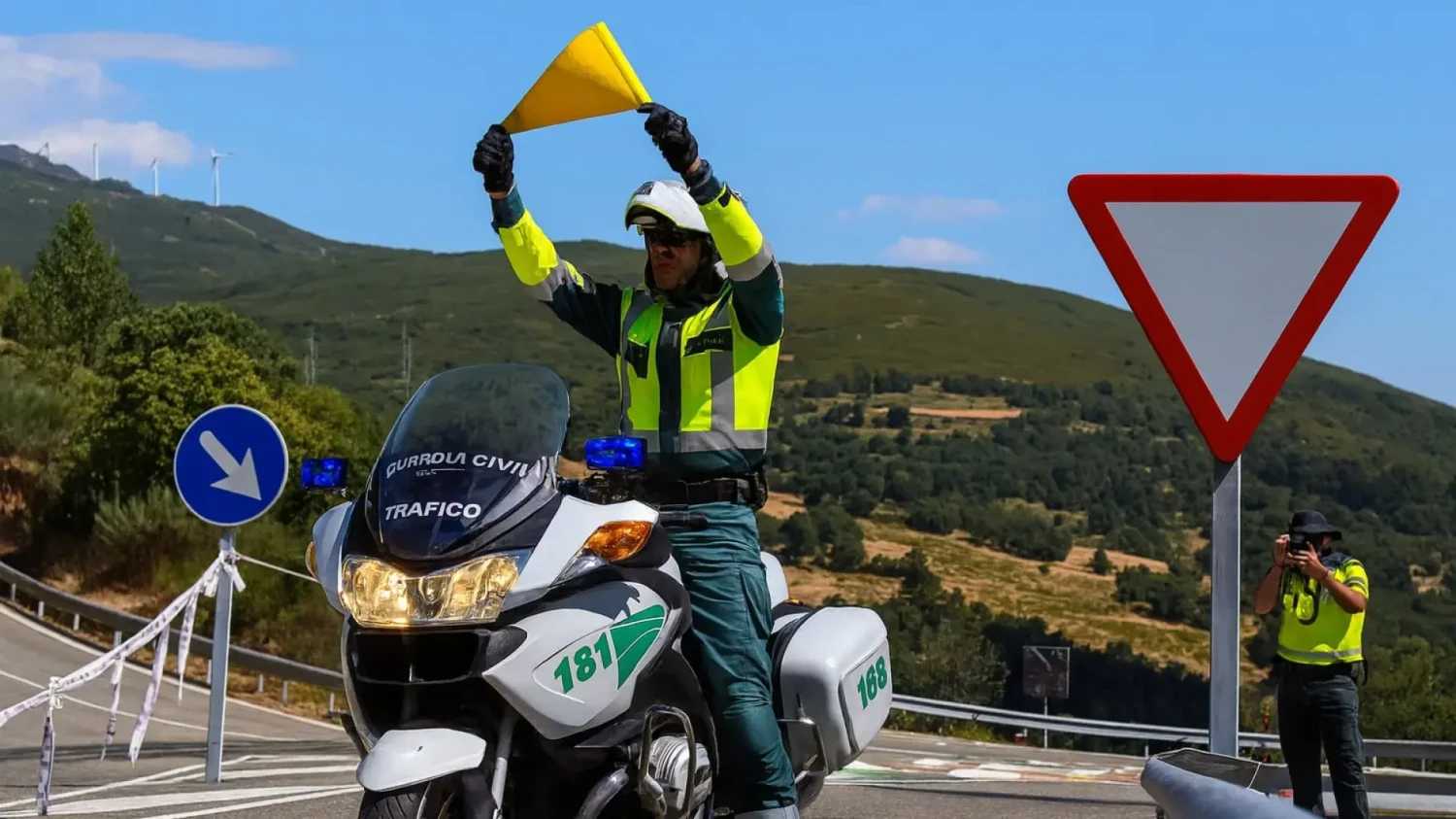 Nadie quiere ser guardia civil de tráfico como demuestra el fracaso absoluto en la cobertura del último curso