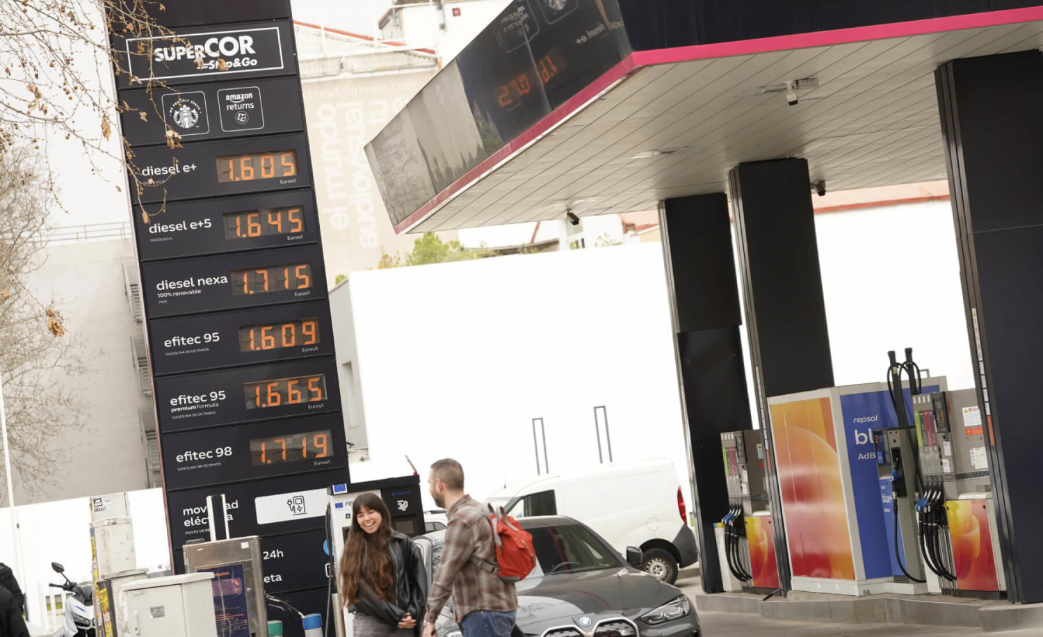 ¿Por qué el diésel es más caro que la gasolina? Esta es la explicación que desespera a millones de conductores