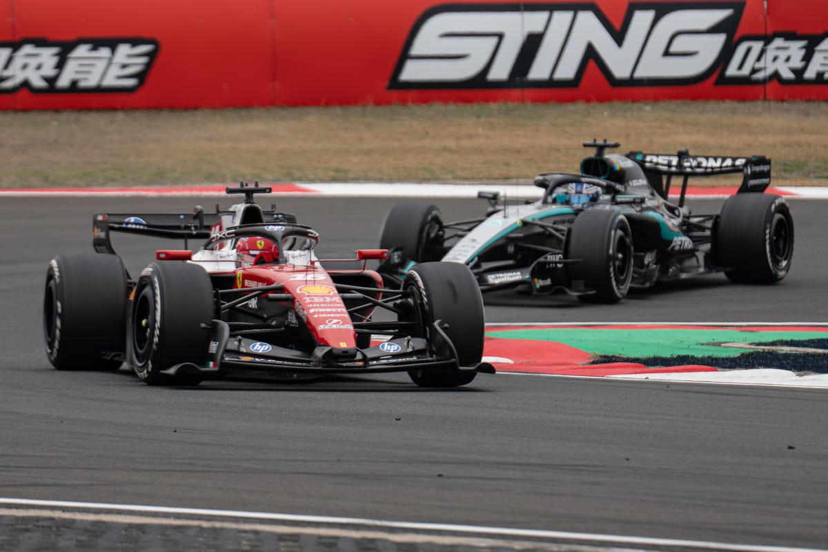 Lando Norris y su cotundente mensaje a Lewis Hamilton Ferrari F1 ante el dominio de Mercedes: "Inventa cosas"