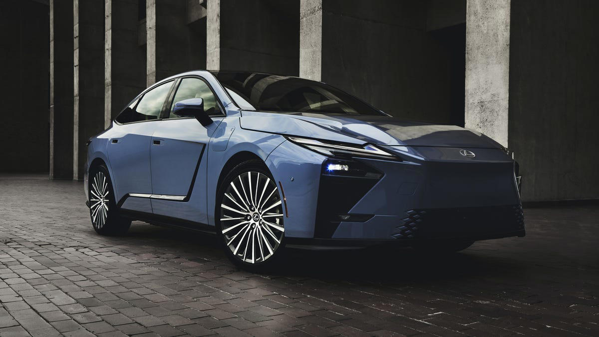 2026 Lexus ES is only the division’s second all-electric vehicle