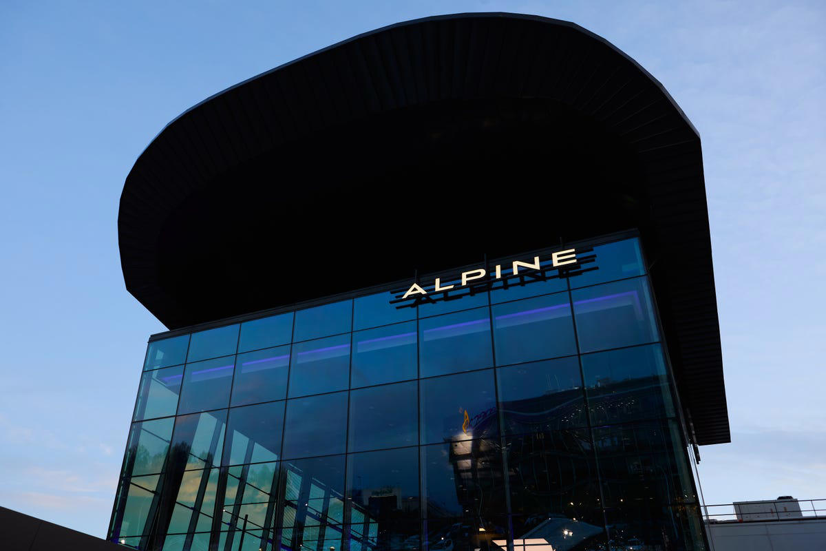 Alpine inaugura en Madrid su nuevo store, un lugar único donde "sentir" la marca