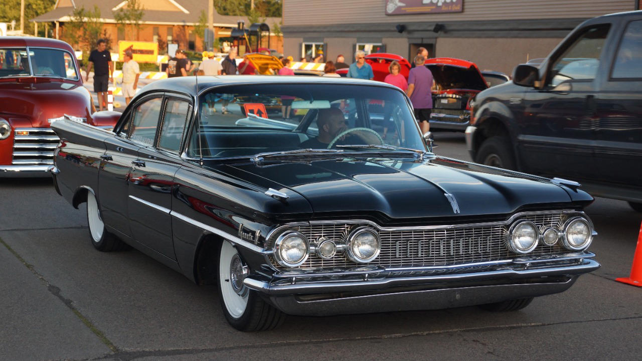 Oldsmobile, When the 1959 Oldsmobile Dynamic 88 embraced the Jet Age