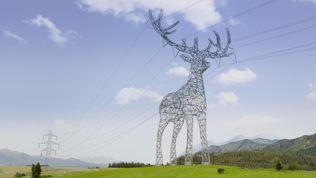 El toro de Osborne podría ser parte de la movilidad eléctrica: torres eléctricas con forma animal