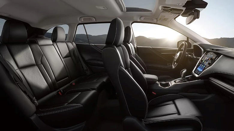 Subaru Outback vs. Crosstrek: What's the difference between these crossovers?