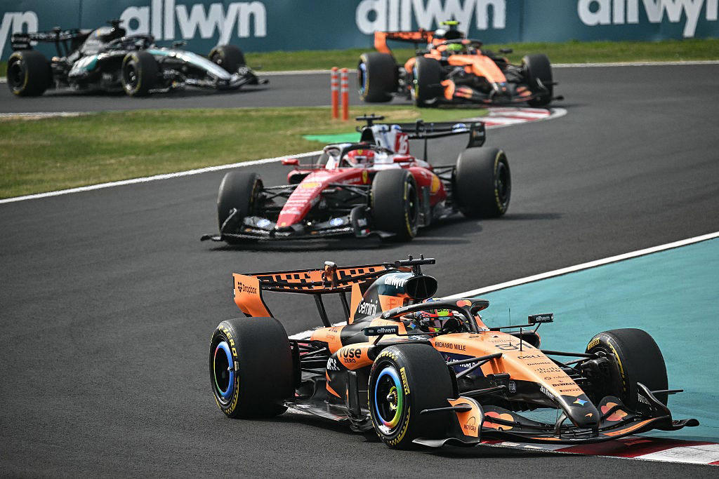 Kimi Antonelli gana el GP de Japón de F1 y lidera el Mundial sobre George Russell