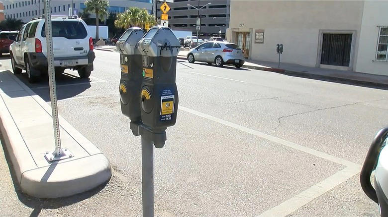 Here's what can happen if you park at a broken parking meter