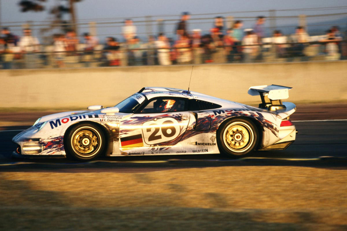 Porsche rinde homenaje al 911 GT1 con sus decoraciones especiales para las 12 horas de Sebring