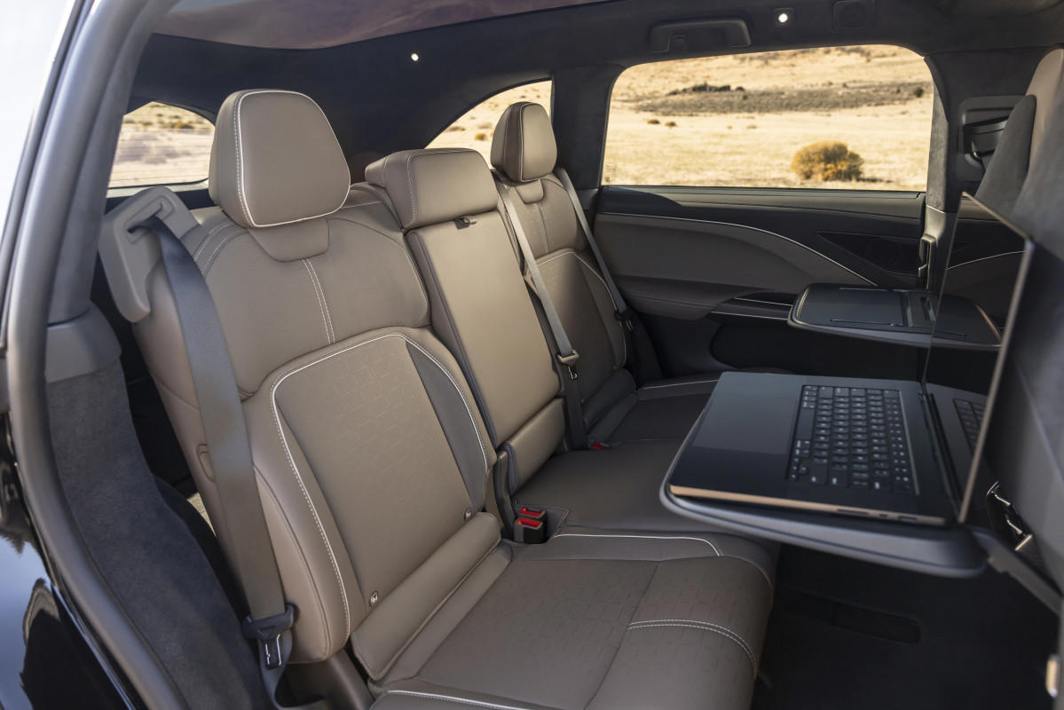 New Lucid Gravity recall isn't even Lucid's fault