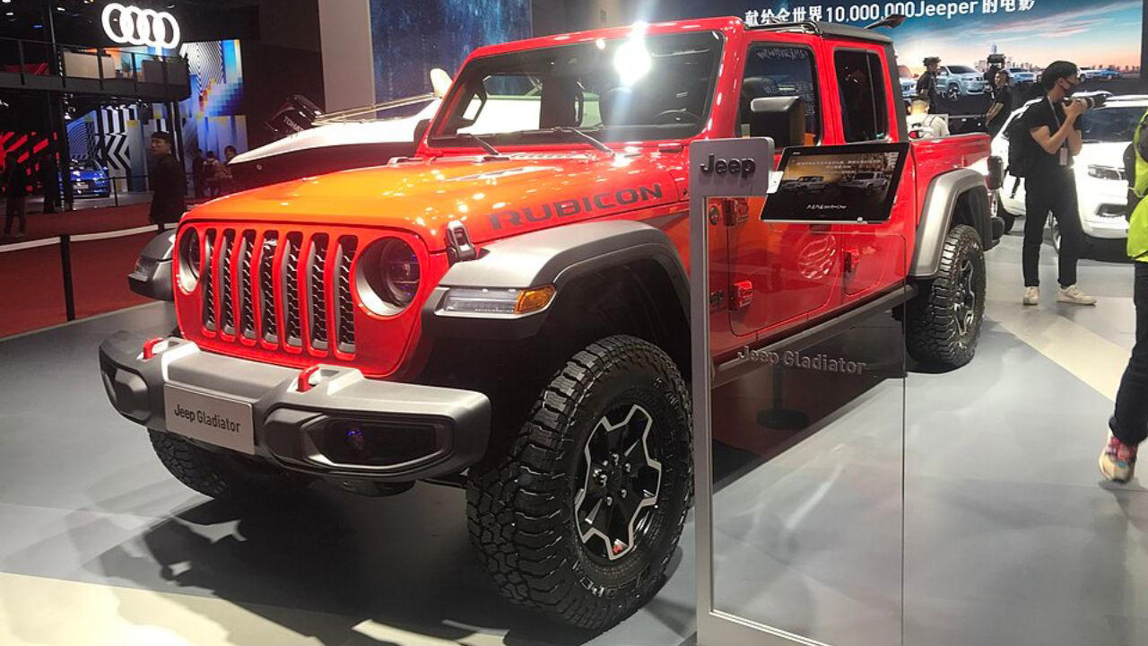 Jeep Gladiator manual transmission could return after 2025 drop