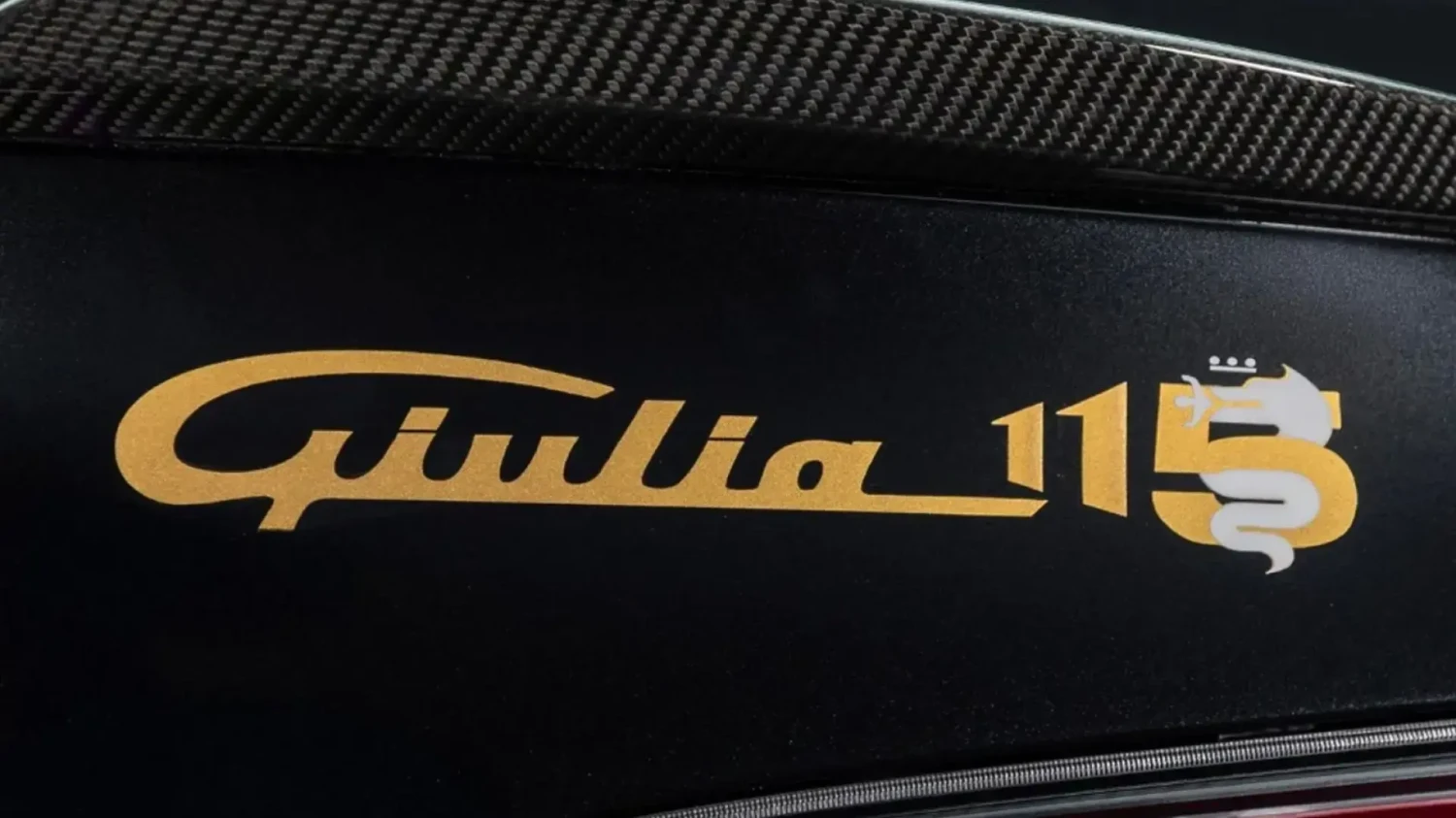 Alfa Romeo presenta las nuevas ediciones Giulia y el Stelvio Quadrifoglio QV 115 y cada una de las cinco se queda en Oriente Medio