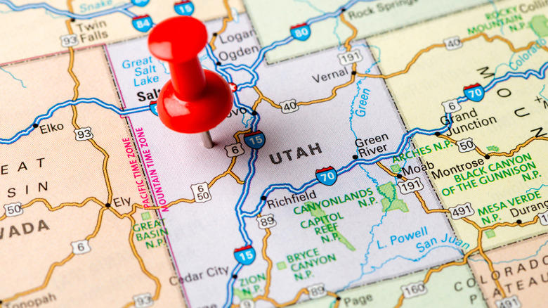 Are car dealerships really banned from selling vehicles on Sunday?