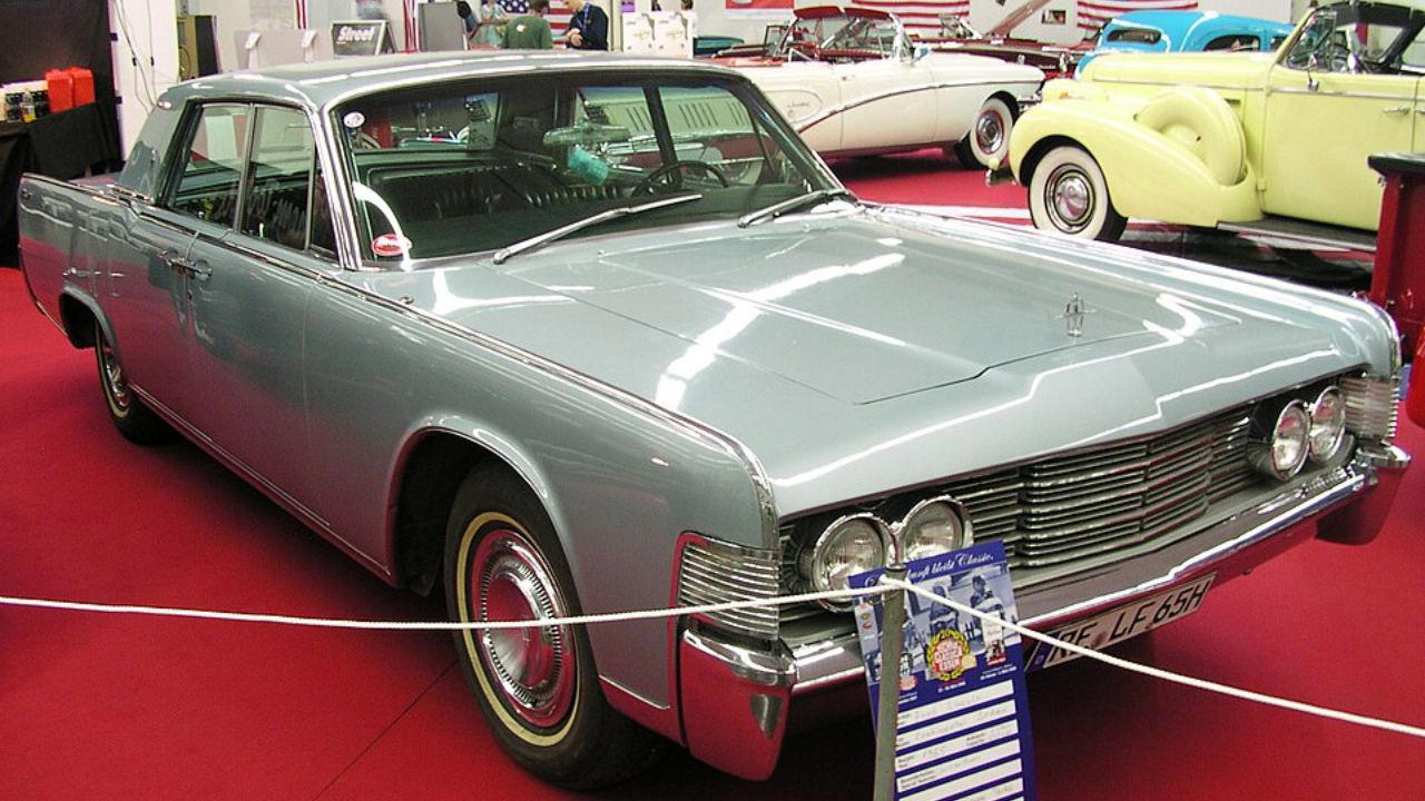 Lincoln, Lincoln’s 1965 Continental made elegance look effortless
