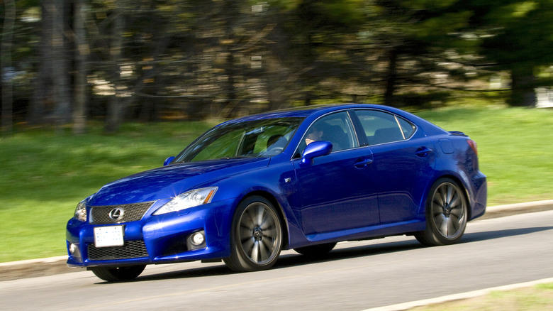 ZF 8 speed vs. Aisin 8 speed transmissions: How do they compare?