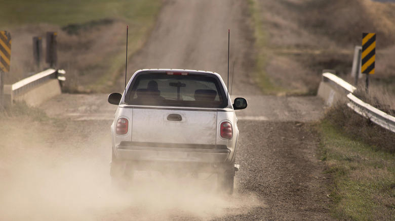 Do dirt roads even have speed limits?