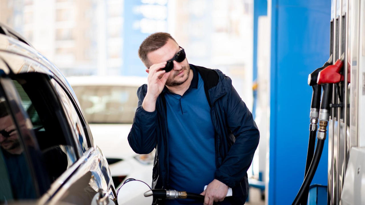 Driver says his fuel economy dropped suddenly after a routine service visit
