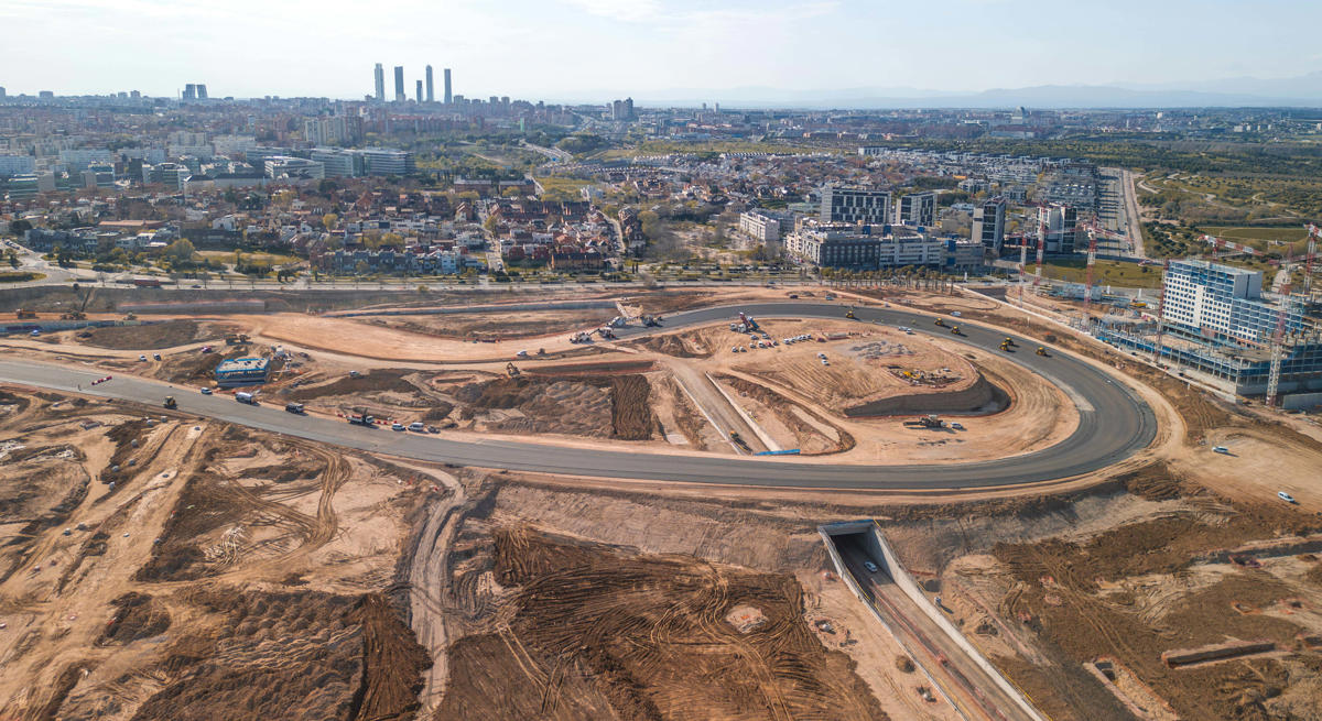 'La Monumental' toma forma: Madring asfalta su curva más impresionante de 550 metros y un peralte extremo del 24%