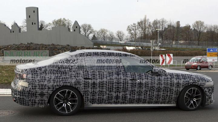 BMW destapa el Serie 7 2026 y confirma lo que muchos temían