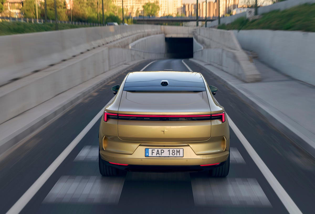 Conduce los Polestar 3 y Polestar 4 con Car and Driver: plazas limitadas para una experiencia irrepetible