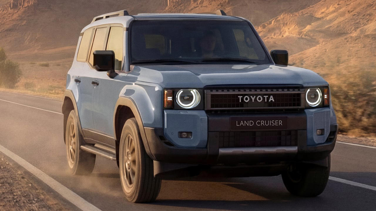 El Land Cruiser 250 se actualiza y deja una sensación rara: más avanzado y más contradictorio