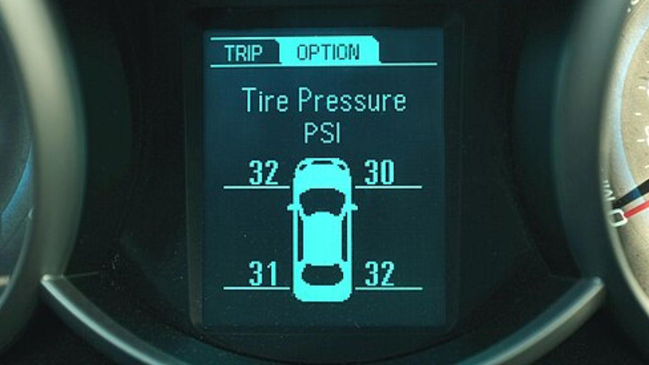 Owner says his tire pressure warning keeps appearing even when the tires are full