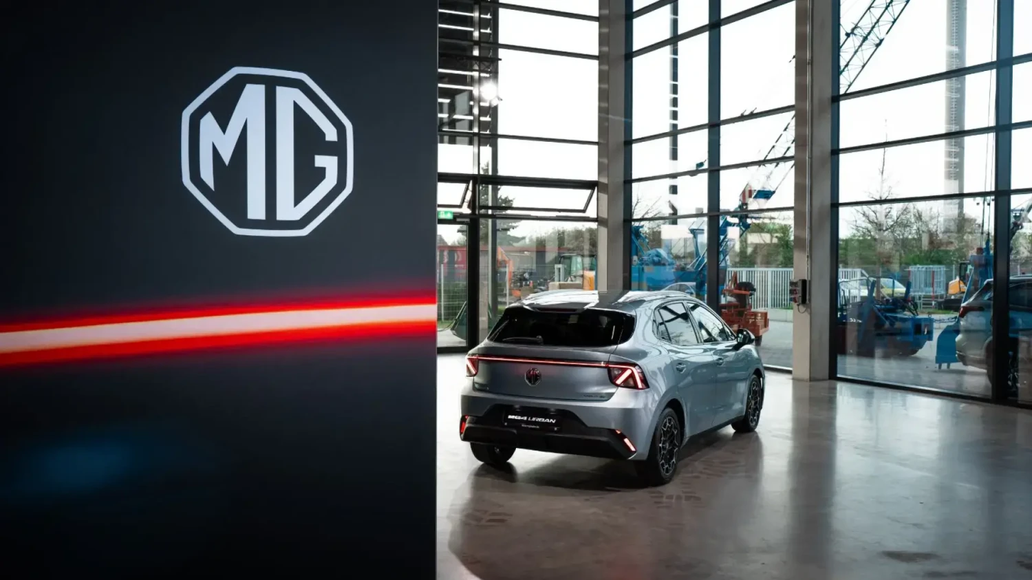MG, El nuevo MG4 Urban EV será el primer coche con baterías semisólidas que se venda en España. Será lanzado en mayo