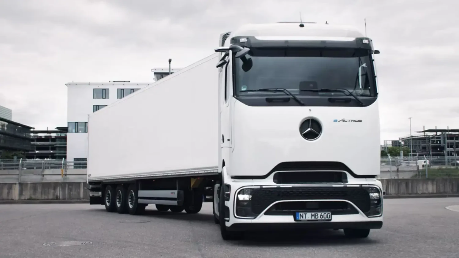 Todo lo que no se cuenta sobre los camiones eléctricos, precio, tiempos de carga, peso y autonomía