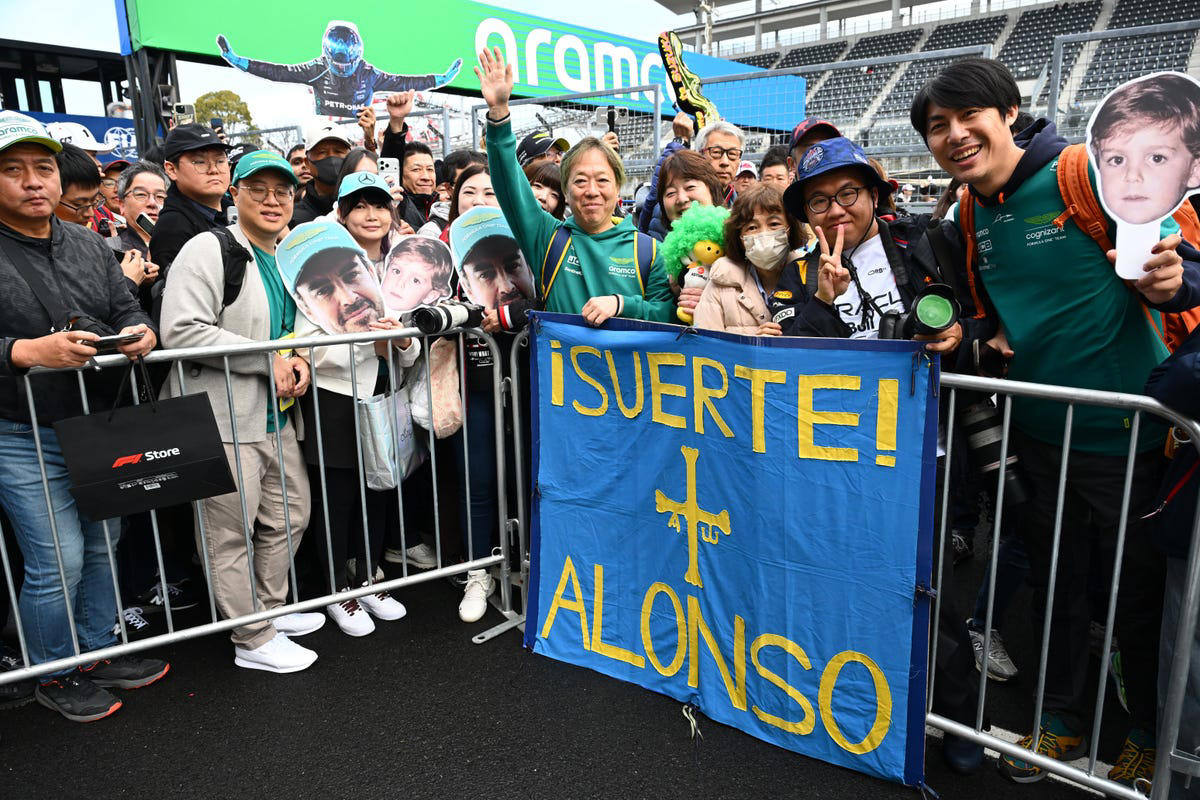 La alegría de Fernando Alonso no está con Aston Martin: “Sigue siendo lo mismo que teníamos”