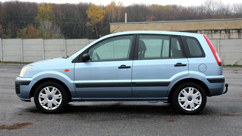 10 Fords powered by non-Ford engines