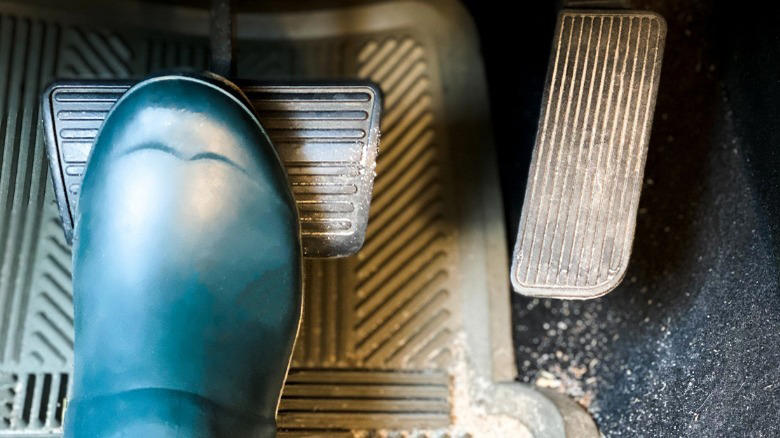 Gear shift stuck in park? Here are the possible reasons