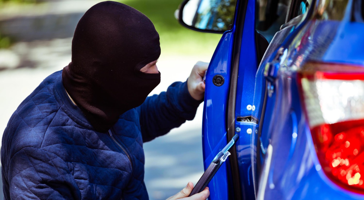 Casi 25.000 robos de coches en España en 2025: ¿cuáles son los métodos más utilizados?