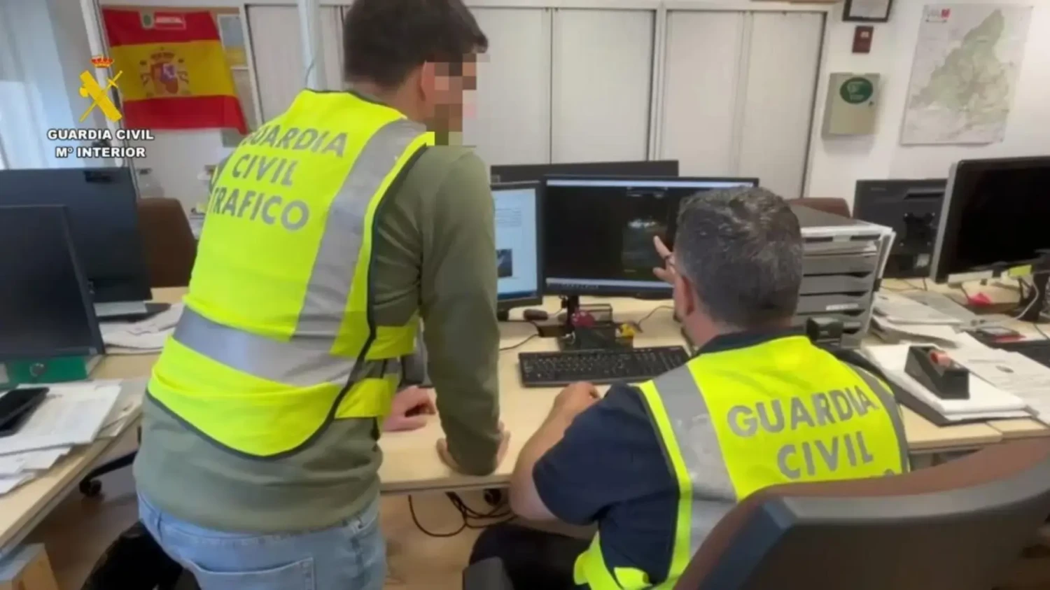 La Guardia Civil ha detenido a 11 personas por organizar carreras ilegales. 
