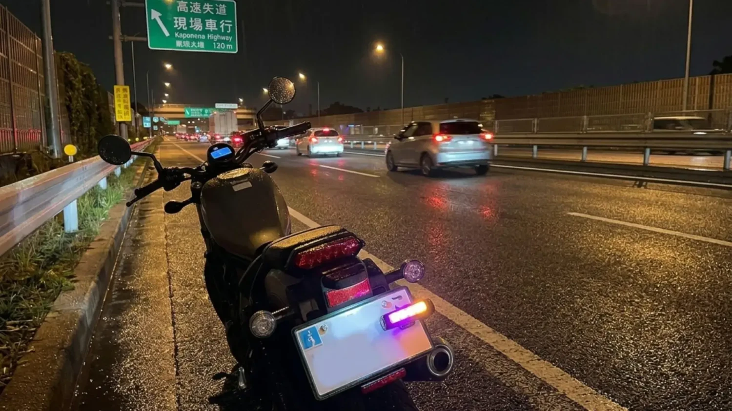 La baliza V16 en Japón es otra historia: funciona incluso con motos, solventa todos los problemas de la española y no es un sacadinero más