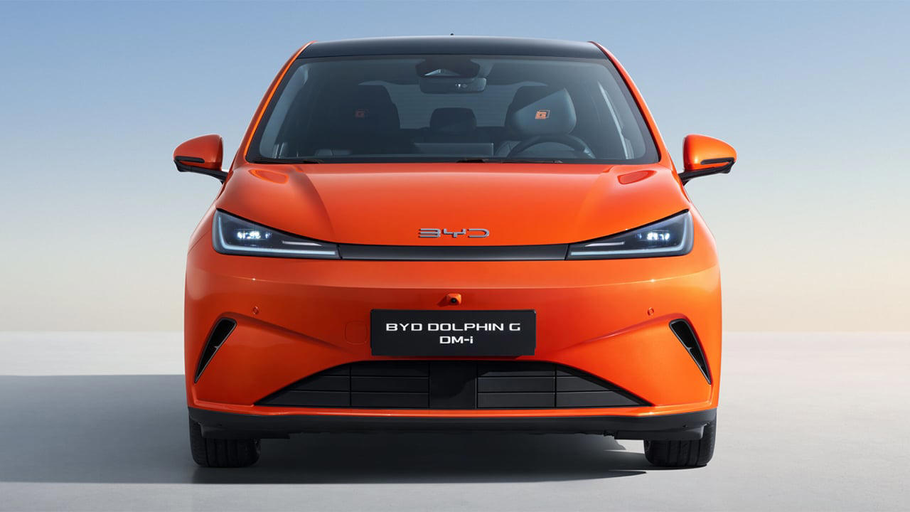 Más de 1.000 km de autonomía y sello de BYD, el nuevo Dolphin G DM-i llega para tensar el mercado PHEV