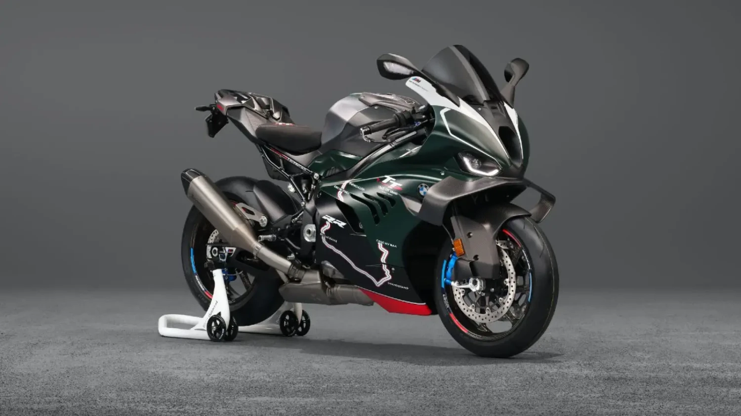 BMW, BMW M 1000 RR edición limitada Isle of Man TT: es el nombre de este homenaje a la Isla de Man con 218 CV y 194 kilos de peso