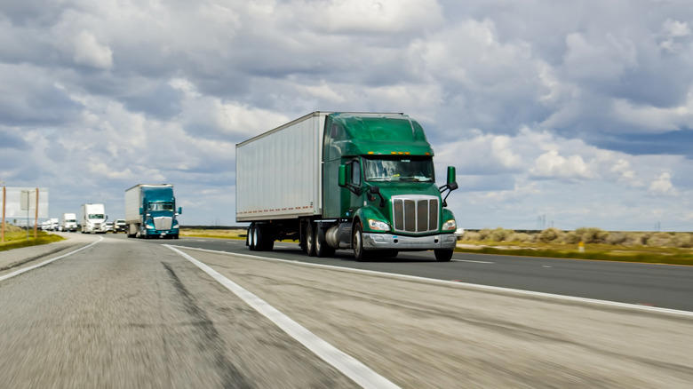 What's the difference between a class A and class B CDL?