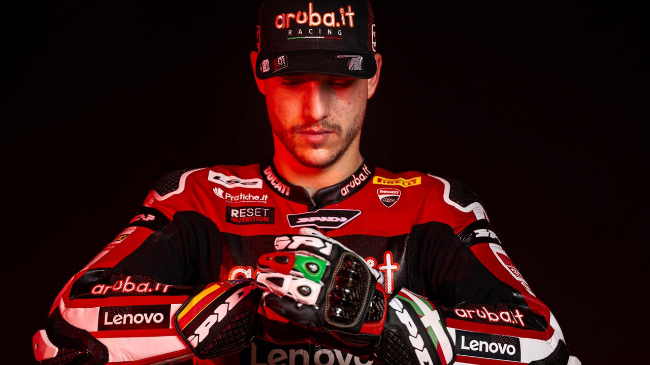 Gresini vuelve al mercado para cubrir a Álex Márquez y apuesta por un español con experiencia en MotoGP