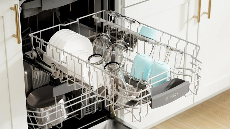 How long do owners say Bosch dishwashers typically last?