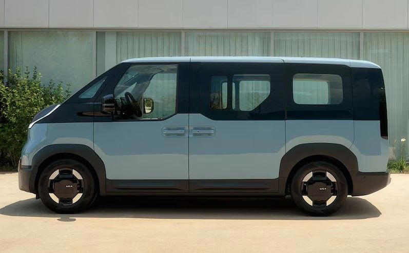 Más espacio y siete plazas: así es el nuevo Kia PV5 eléctrico