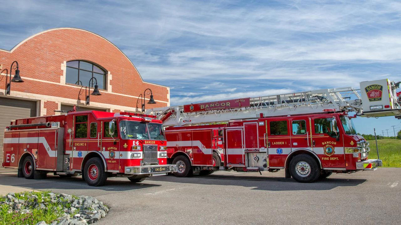 Fire engines vs. fire trucks—key differences in gear, roles, and design