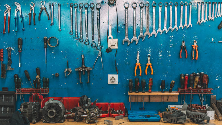4 Lowe's tools no DIY mechanic should be without